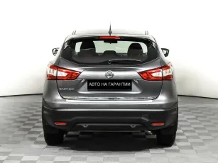 Nissan  6