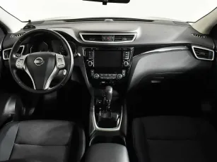 Nissan  9