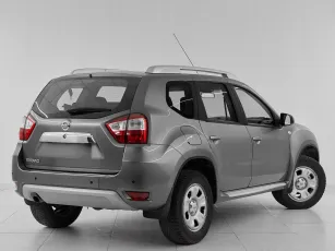 Nissan  6