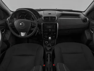 Nissan  8