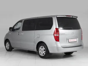 Hyundai  4