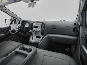 Hyundai  9