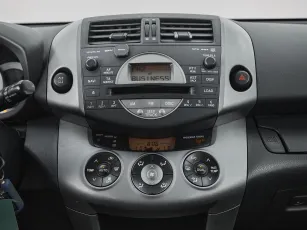 Toyota  13