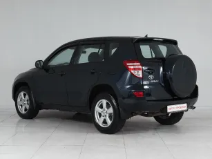 Toyota  4