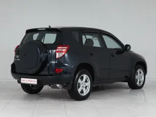 Toyota  5