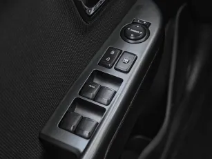 Kia  14