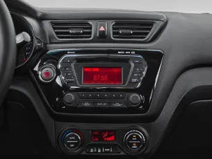Kia  17