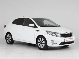 Kia  3