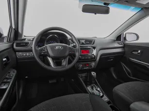 Kia  7