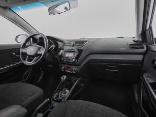 Kia  9