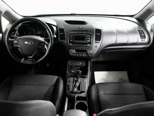 Kia  7