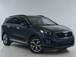 Kia  3