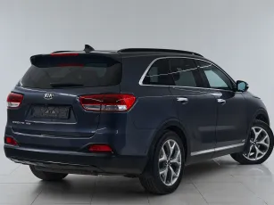 Kia  5