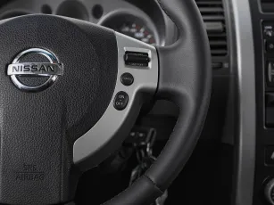 Nissan  13