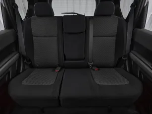 Nissan  19