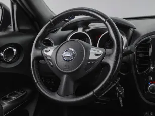Nissan  10