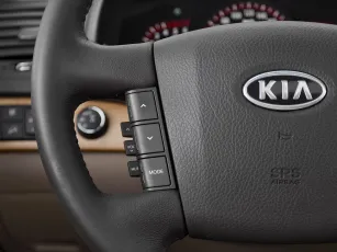 Kia  12