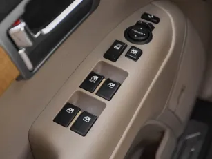 Kia  14