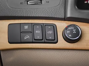 Kia  16