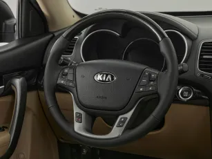 Kia  11
