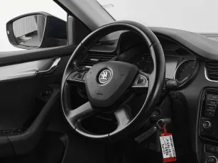 Skoda  10