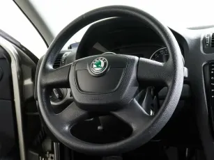 Skoda  9