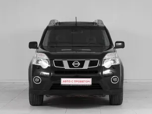 Nissan  2