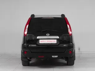 Nissan  5