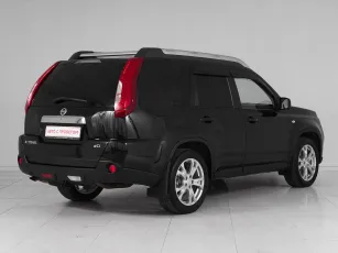 Nissan  6