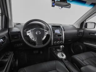 Nissan  8