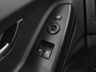 Kia  13