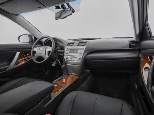 Toyota  9
