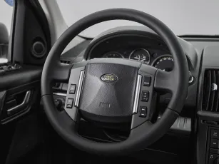 Land Rover  10