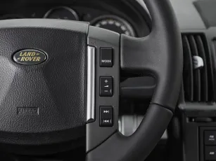 Land Rover  12