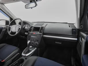 Land Rover  9