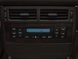 Toyota  25