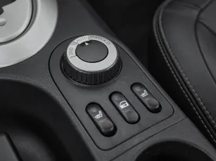 Nissan  15