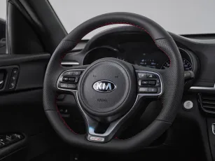 Kia  11