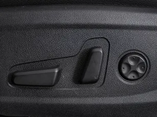 Kia  16