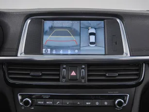 Kia  19