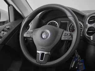 Volkswagen  10