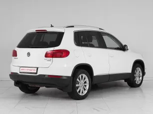 Volkswagen  6