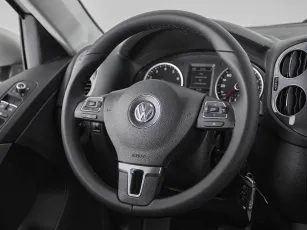 Volkswagen  10
