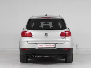 Volkswagen  5