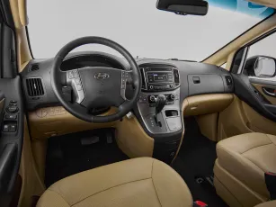 Hyundai  7