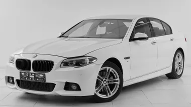 BMW  1