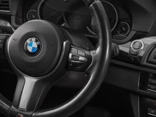 BMW  12