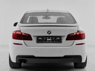 BMW  5