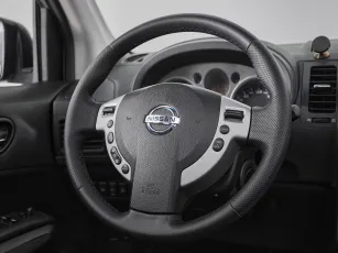 Nissan  11