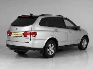 SsangYong  6
